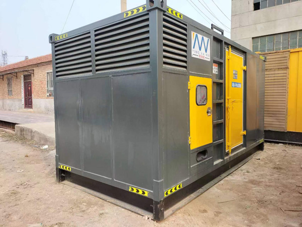 龙湖柴油发电机输出电流大小是有什么决定的？