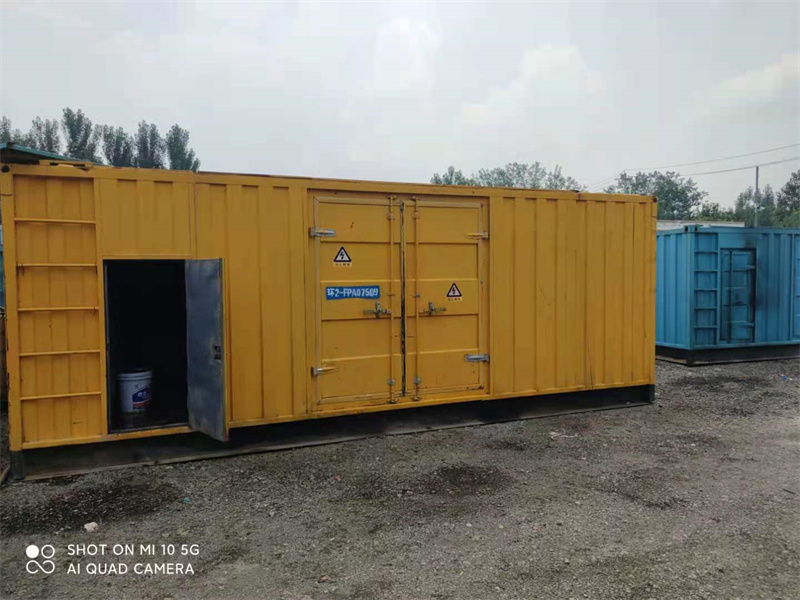 龙湖如何保证发电机组配合光伏储能装置补电系统的稳定性和可靠性？