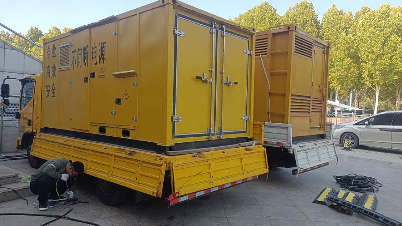 龙湖柴油发电机组和UPS电源配合使用时的注意事项