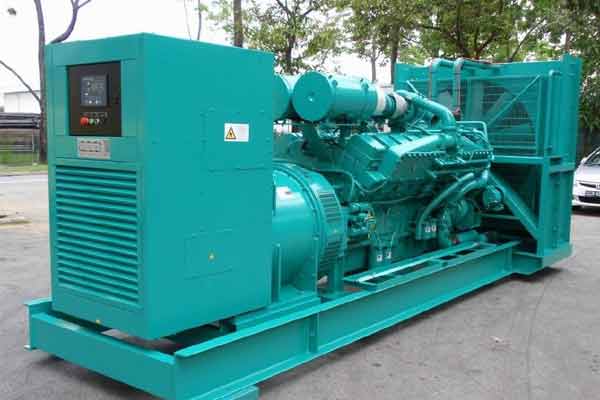 龙湖柴油发电机组电压不稳定怎样维修？