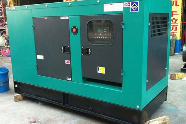 龙湖如何检查机油的使用时间？