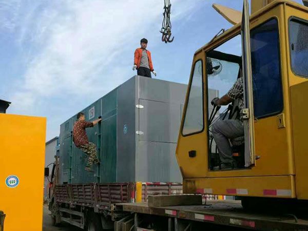 龙湖更换水冷式机油散热器密封件的操作流程是怎样的？